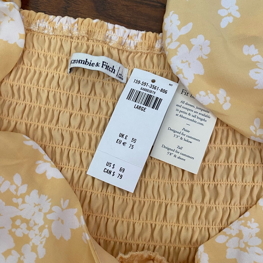 Abercrombie Faux Silk Smocked Dress Yellow Floral - Picture 8 of 8